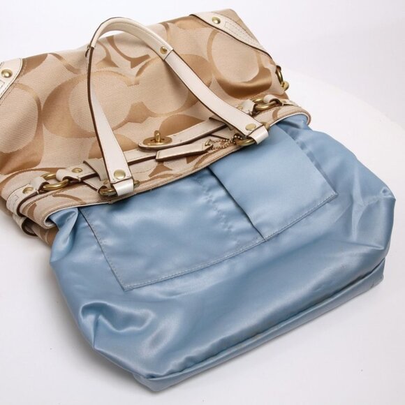 Coach Signature Sateen Carly Carryall - Picture 13 of 16